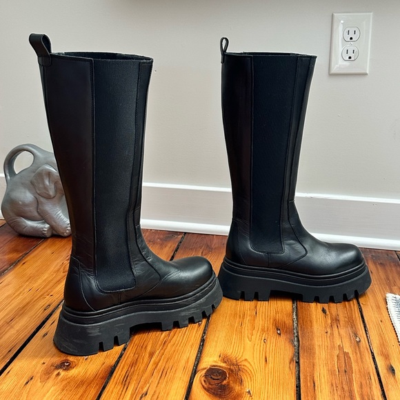 ALOHAS Go Getter Leather Tall Platform Chelsea Boot Black Women’s 8 - Picture 2 of 11